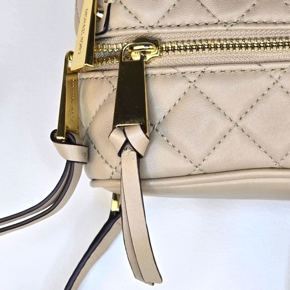 Michael Kors Cream Quilted Backpack with Gold Accents - Picture 5 of 17